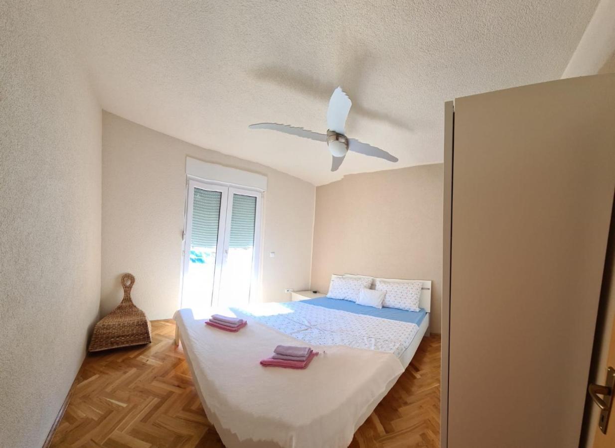 Apartments Naomi And Marsel Трогир Экстерьер фото